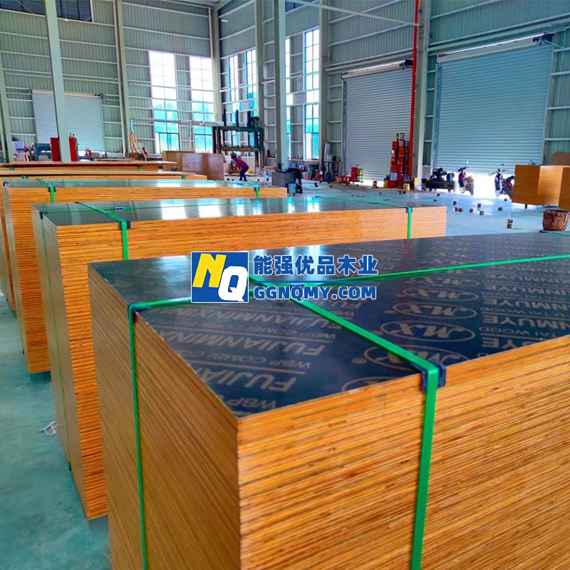 專業(yè)多層竹膠板建筑模板，工程穩(wěn)固耐用材料